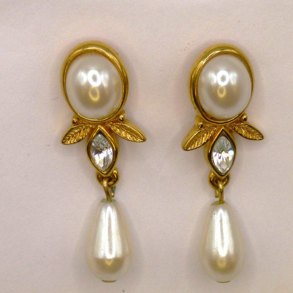Vintage Marvella Faux Pearl Gold Tone Leaf Post Drop Earrings Marquise Crystal